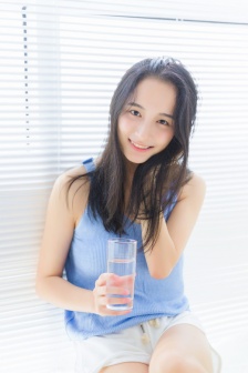 啊别顶了这里是办公室